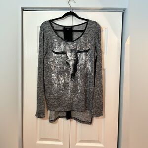 🐂 Rock & Republic Black & Gray Graphic Long Sleeve Top – Size M